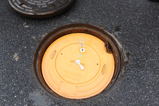 带您了解智能电子锁井盖使用方法：一键掌握地下安全