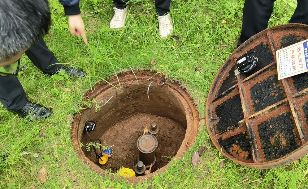智能井盖在水位监测中的应用