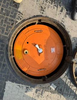 井盖被撬，智能电子锁井盖监控系统如何报警?