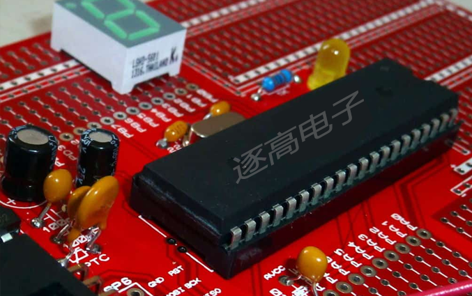 什么是微控制器MCU？通用组件的定义特征和架构